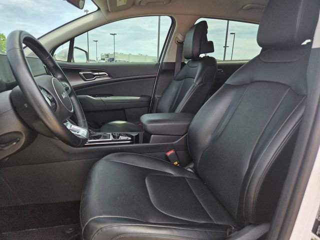 Used 2023 Kia Sportage EX image 14