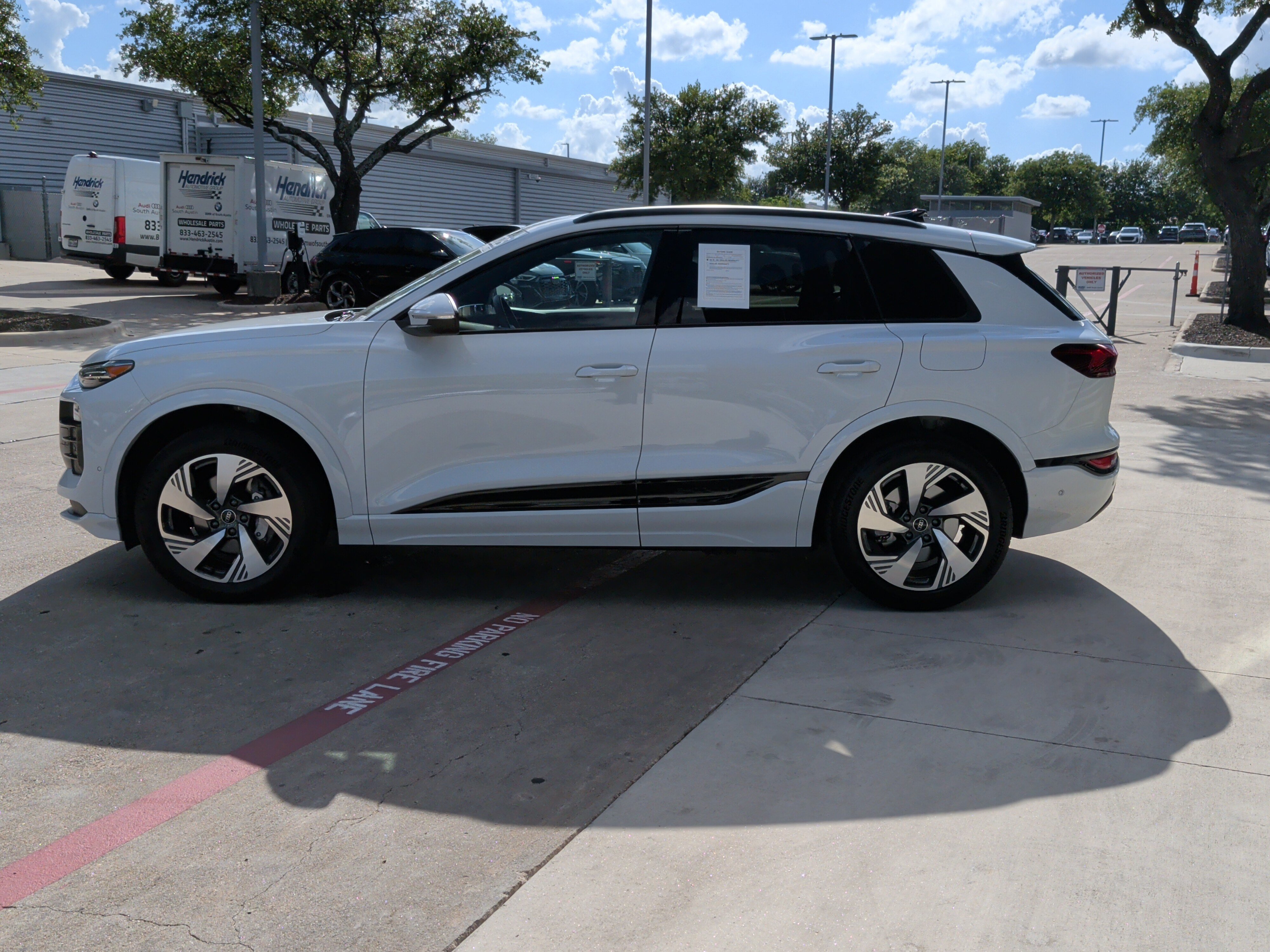 Certified 2025 Audi Q6 e-tron Premium Plus w/ Premium Plus AWD/4WD image 7