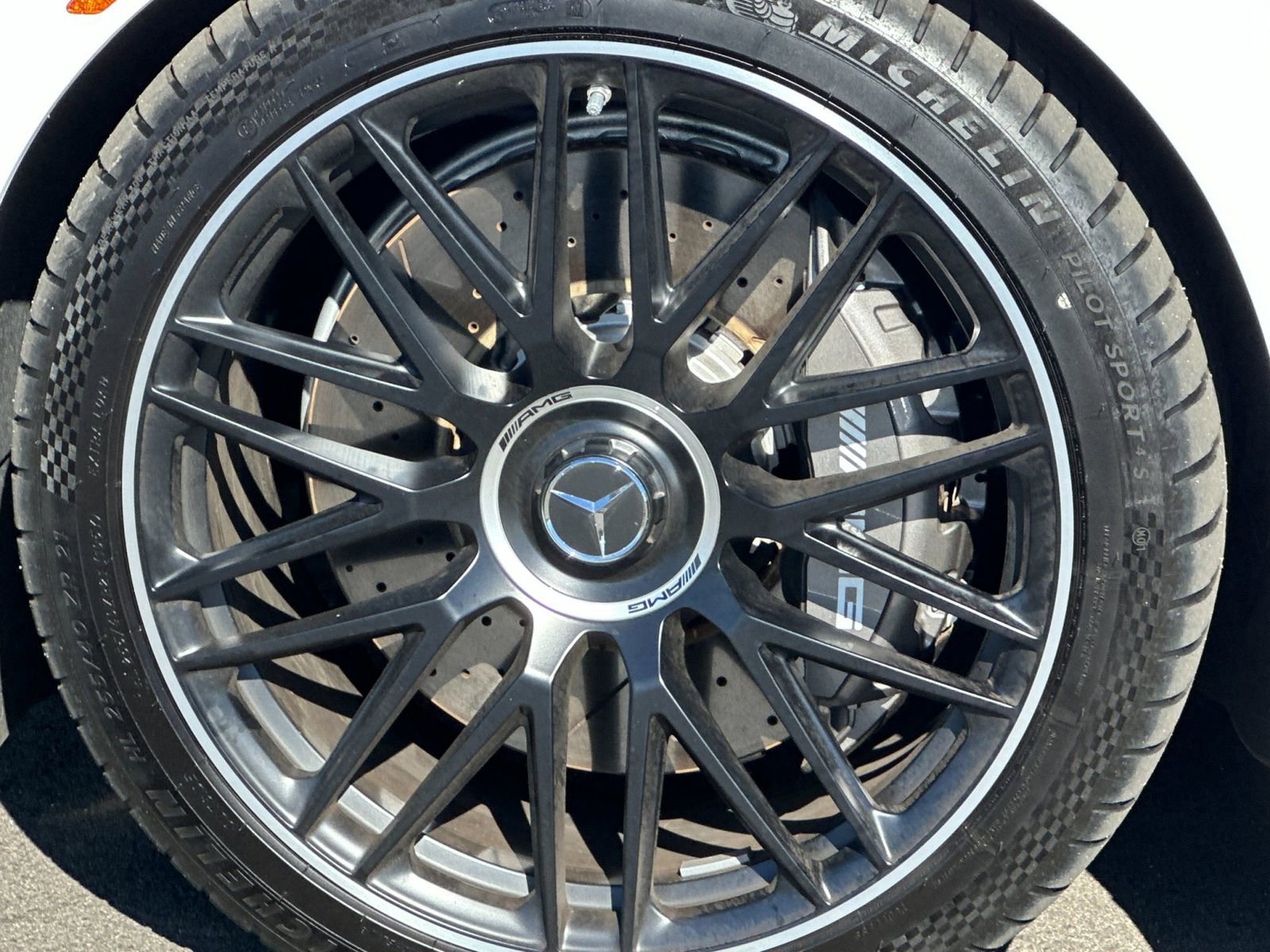 Used 2024 Mercedes-Benz S 63 AMG S image 33