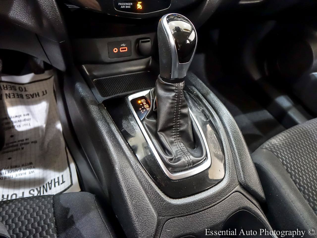 Used 2022 Nissan Rogue Sport S FWD image 22