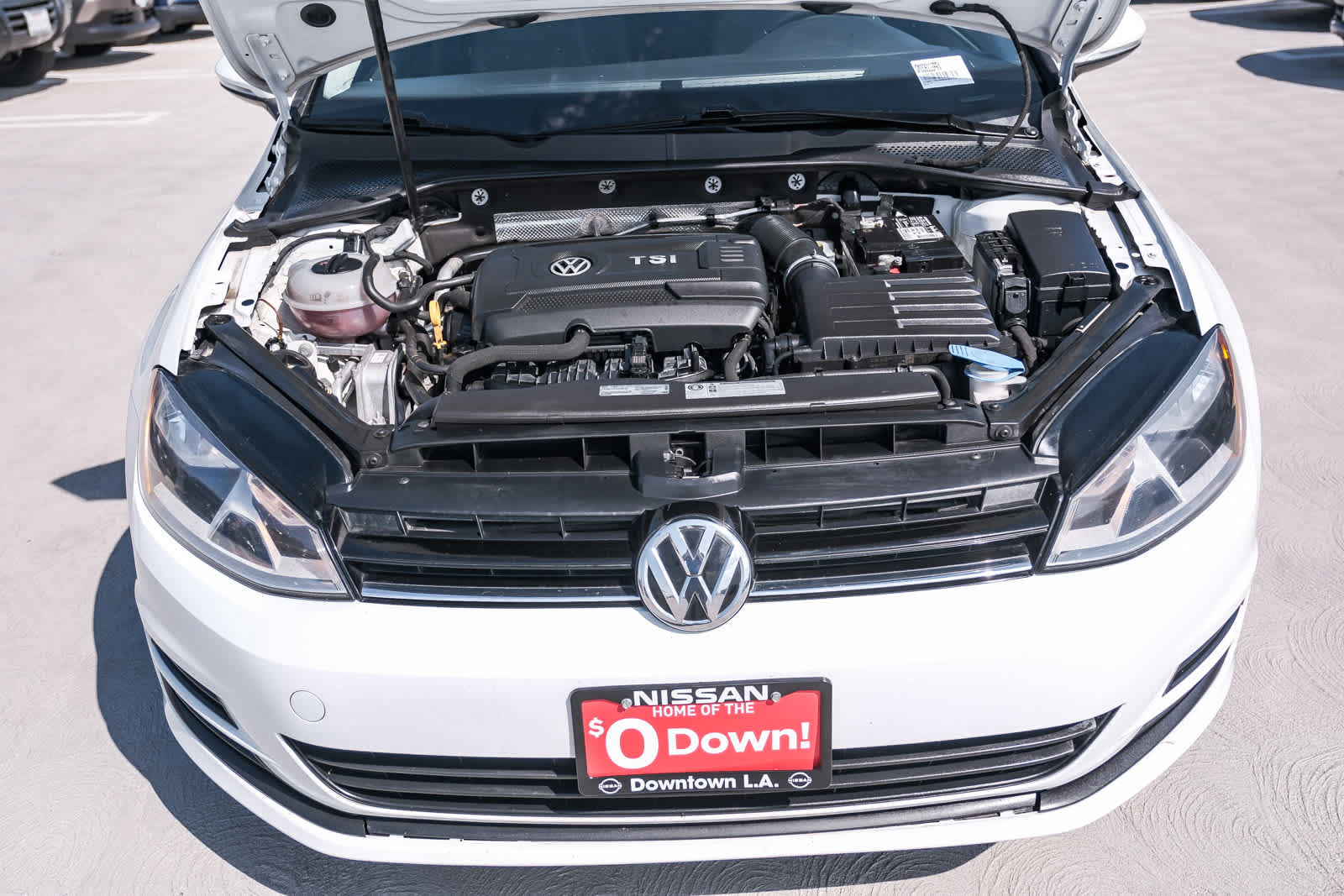 Used 2016 Volkswagen Golf S FWD image 26