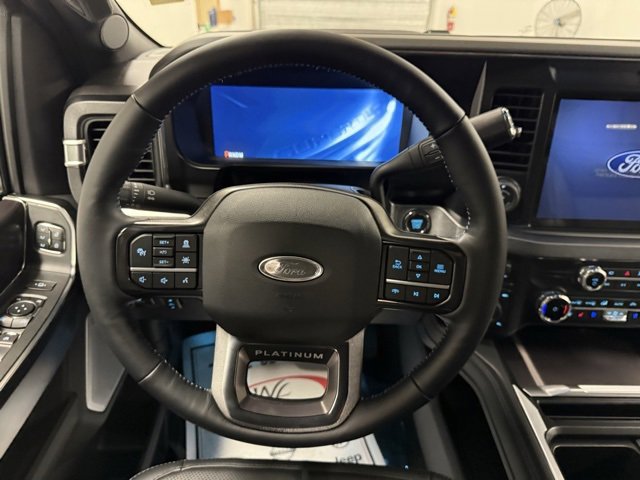 Used 2026 Ford F450 Lariat image 16