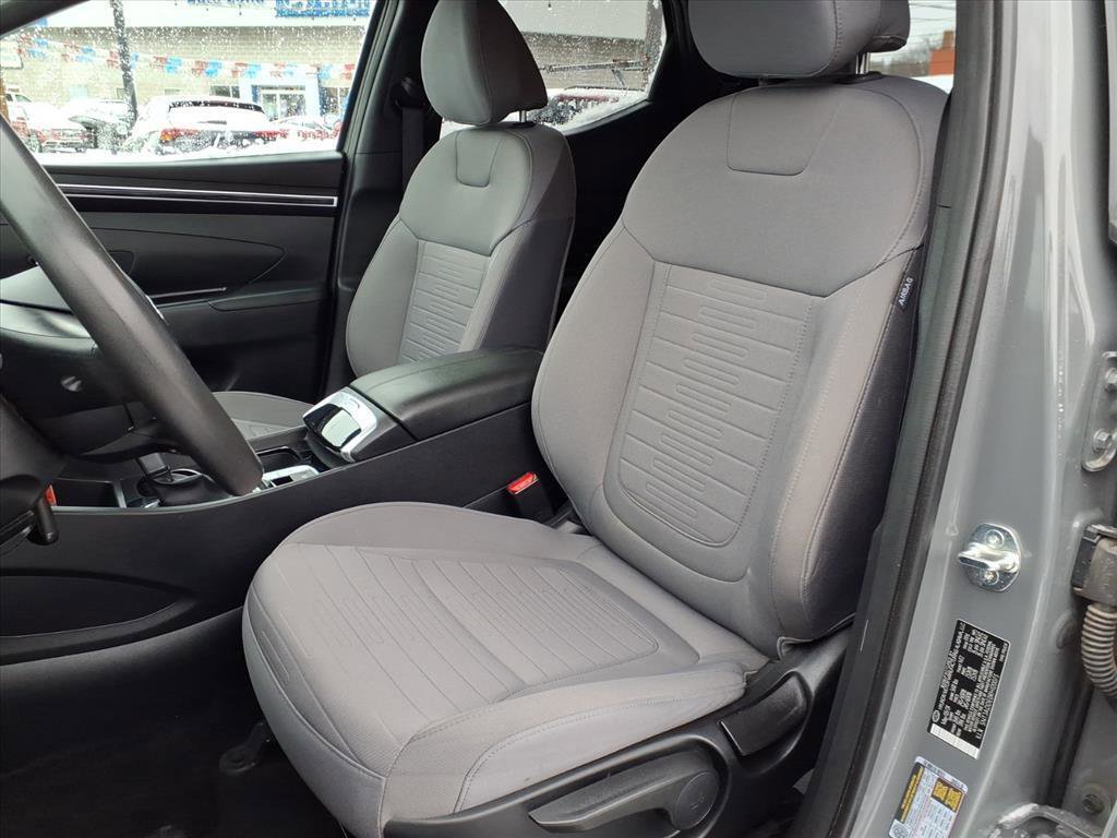 Used 2024 Hyundai Santa Cruz SE image 9