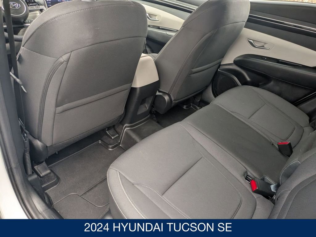 Certified 2024 Hyundai Tucson SE image 30
