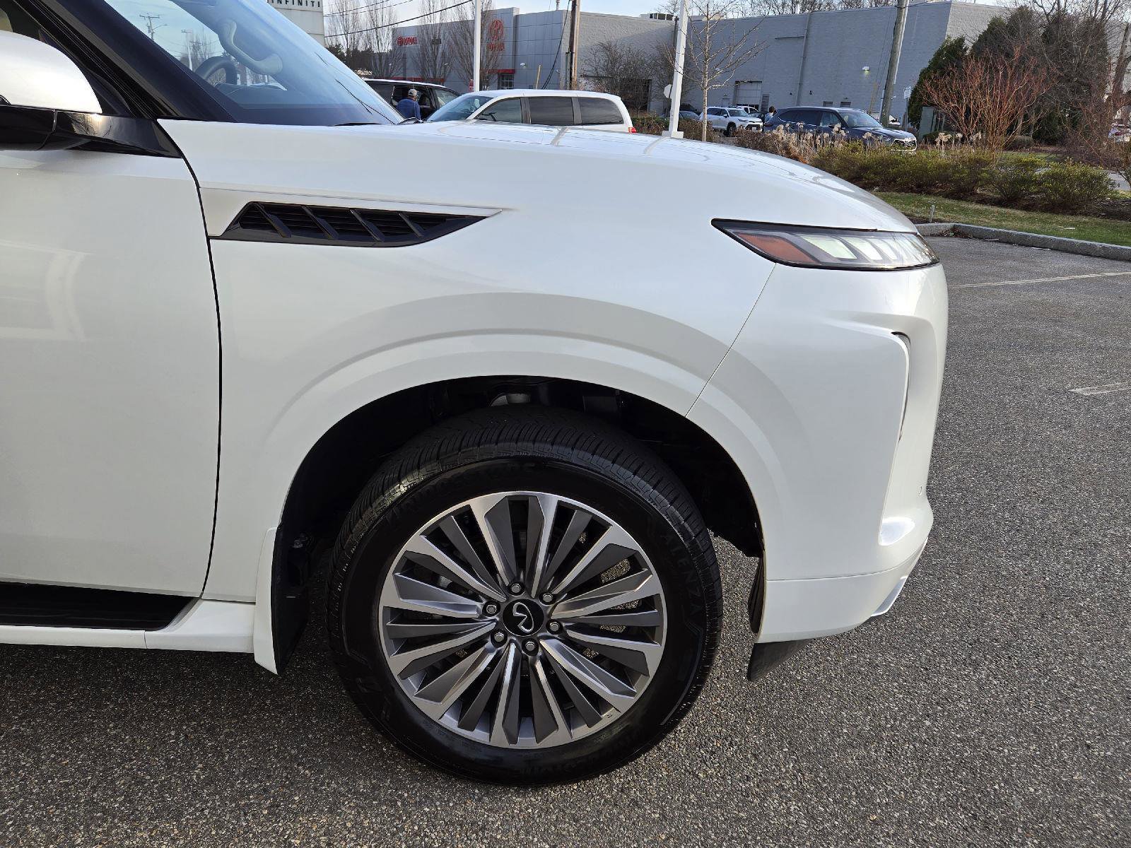 Certified 2026 INFINITI QX80 Luxe w/ Cargo Package image 15