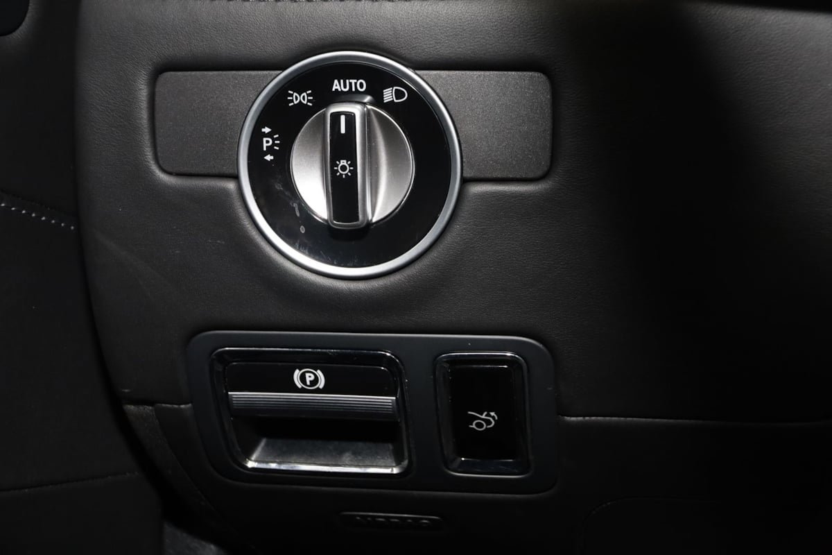 Used 2016 Mercedes-Benz AMG GT S w/ Exclusive Interior Package image 49