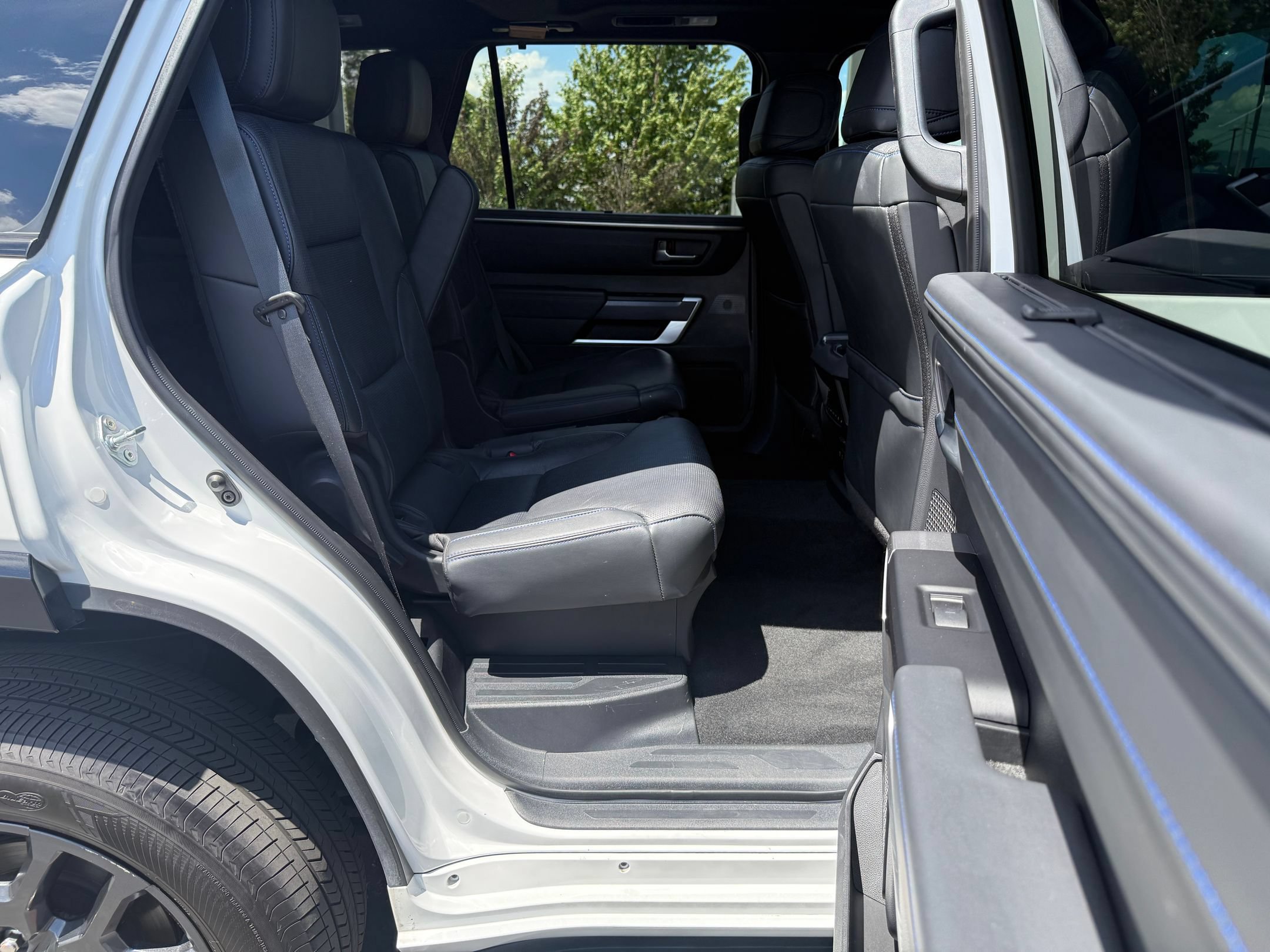 Certified 2023 Toyota Sequoia Platinum AWD/4WD image 28