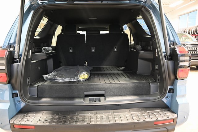 New 2025 Toyota 4Runner TRD Off-Road Premium image 30