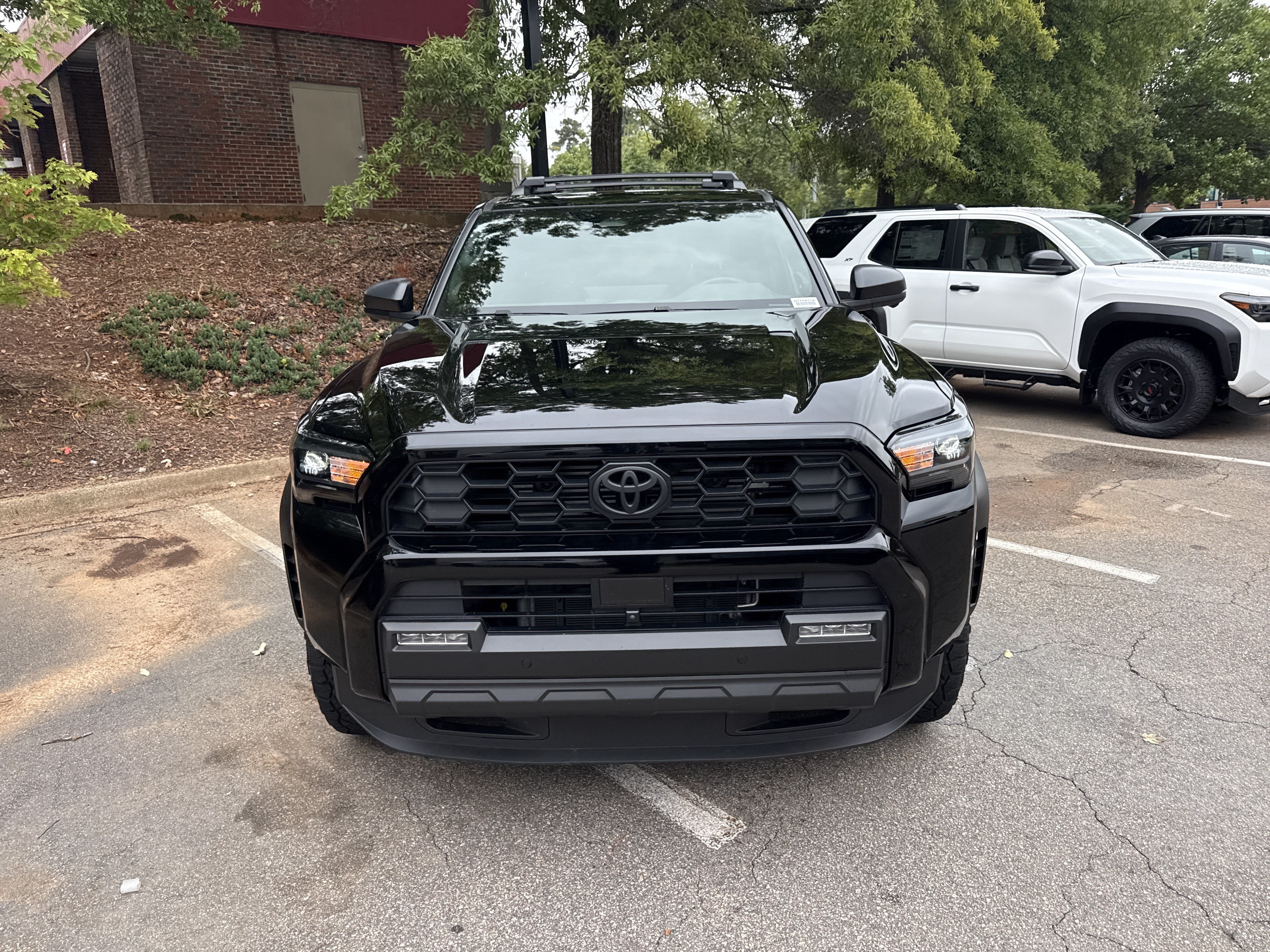 Used 2025 Toyota 4Runner TRD Off-Road Premium AWD/4WD image 3