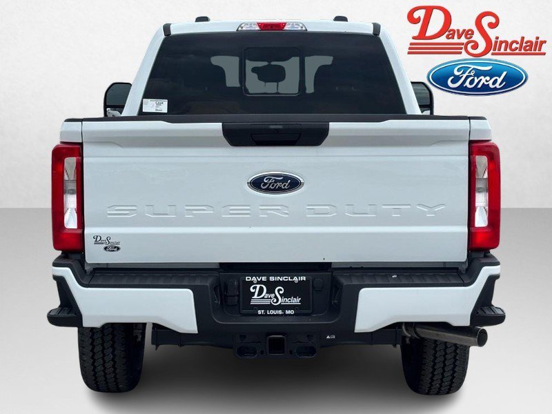 New 2026 Ford F250 XL w/ STX Appearance Package AWD/4WD image 8