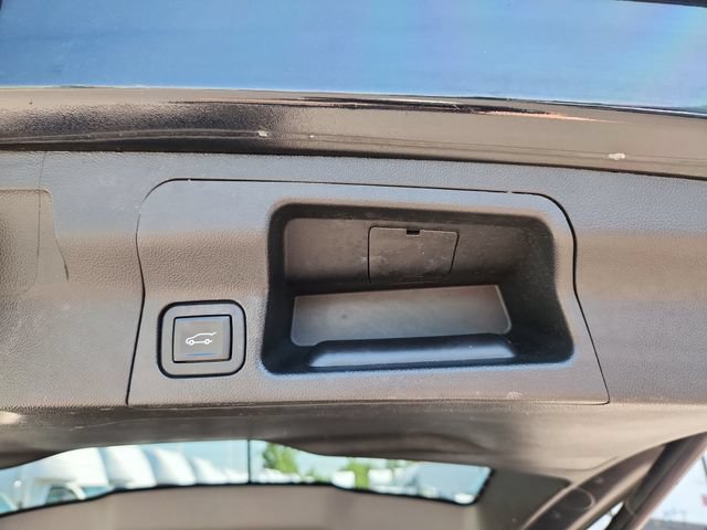Used 2017 GMC Acadia SLE AWD/4WD image 35