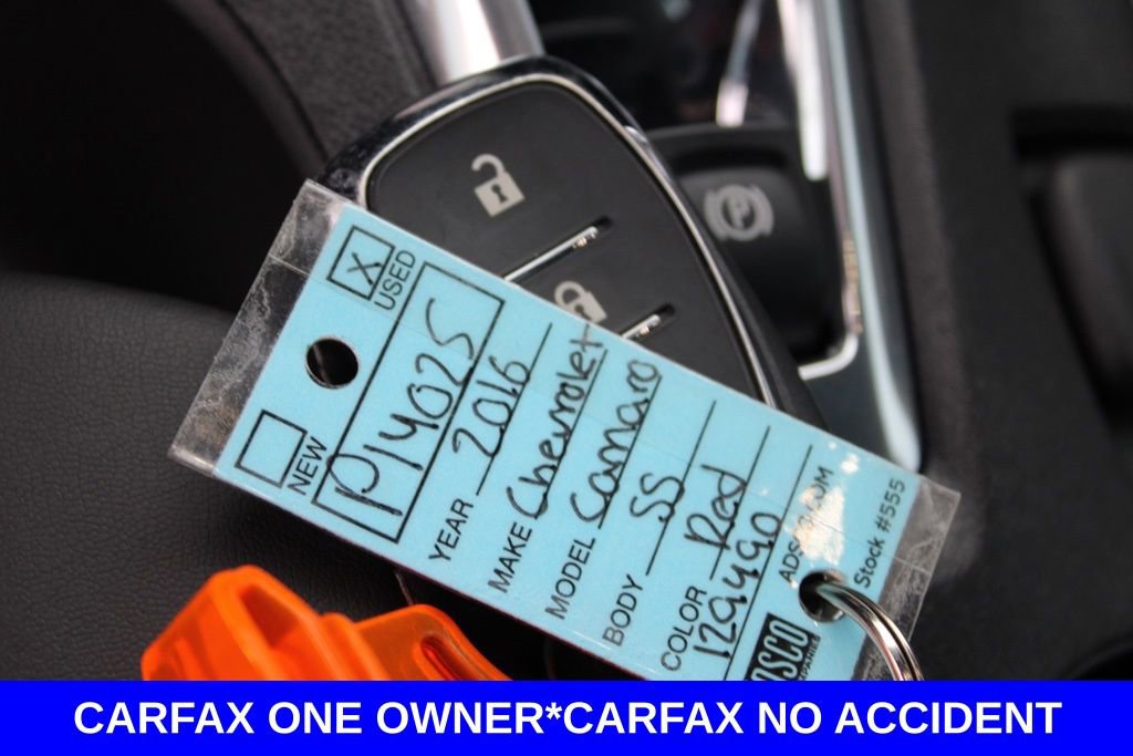 Used 2016 Chevrolet Camaro SS image 27