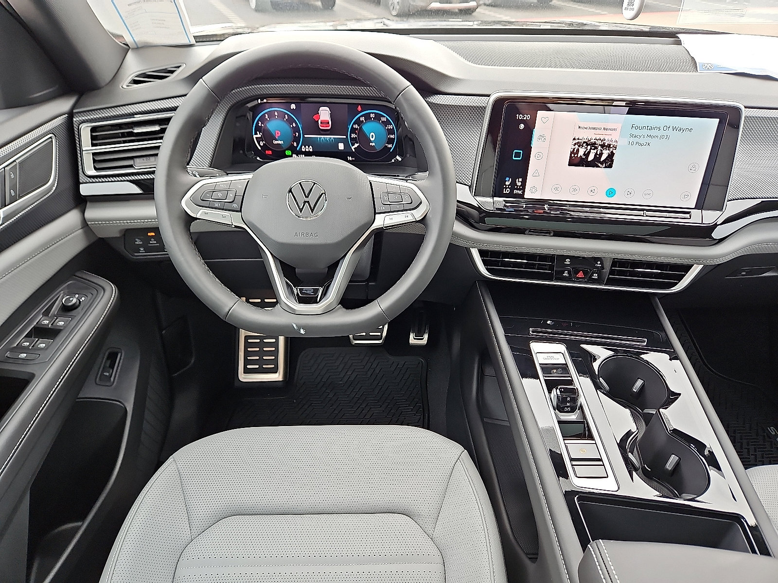 New 2026 Volkswagen Atlas Cross Sport SEL R-Line image 8