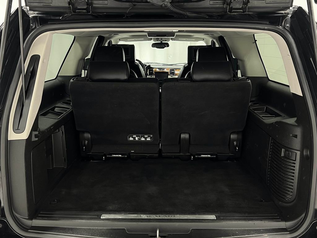 Used 2013 Cadillac Escalade ESV Platinum image 24