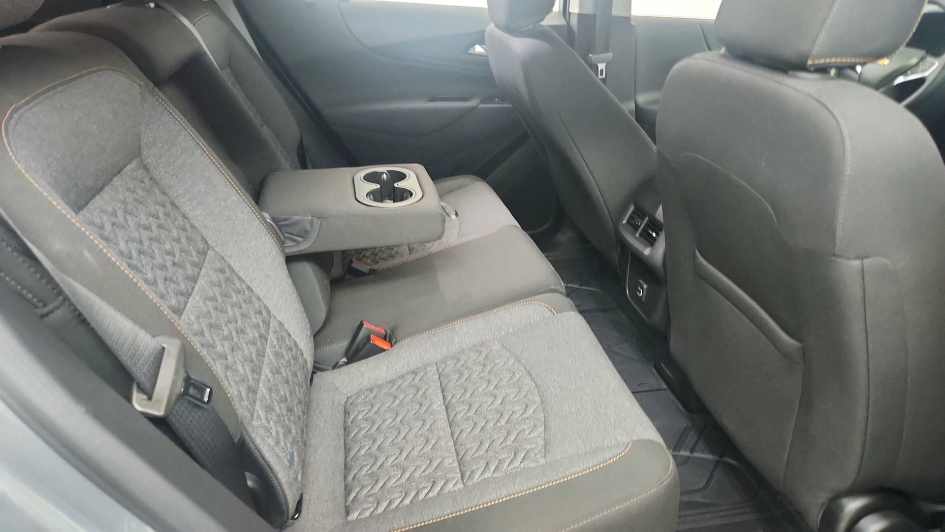Certified 2024 Chevrolet Equinox LT AWD/4WD image 25
