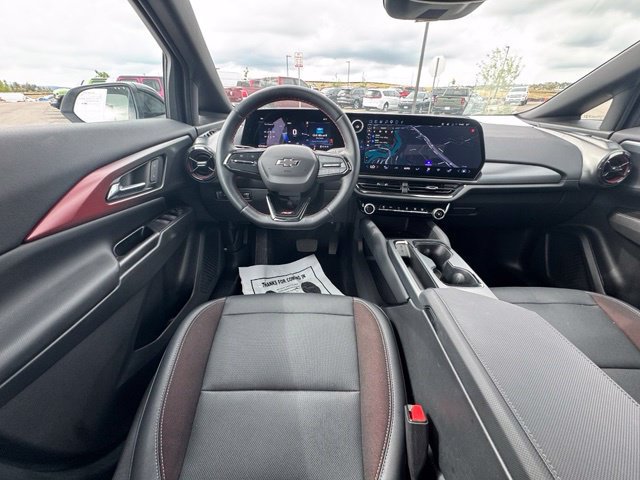 Used 2024 Chevrolet Equinox EV RS FWD image 21