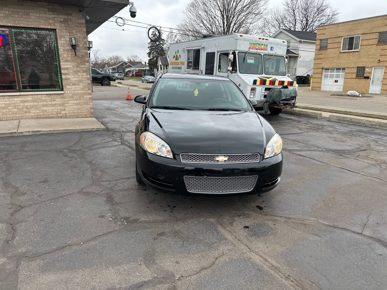 Used 2014 Chevrolet Impala LT w/ LT Sunroof Package image 3