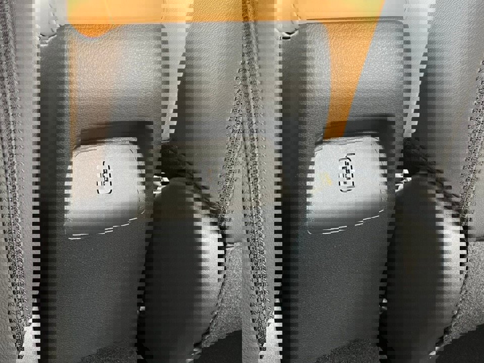 New 2025 Nissan Sentra SV w/ SV Premium Package image 29