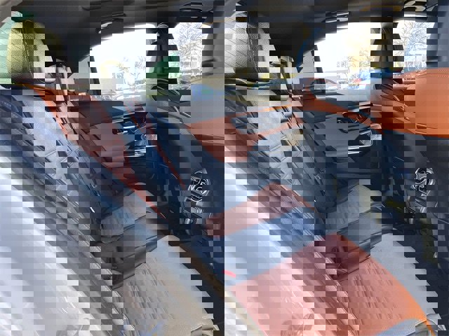 Used 2024 Mercedes-Benz C 300 4MATIC Sedan image 28