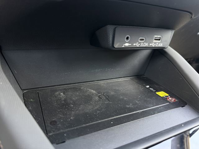 Used 2025 Subaru Forester Touring image 21