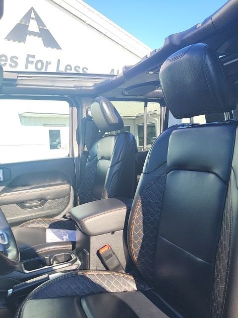 Used 2021 Jeep Wrangler Unlimited Sahara image 11
