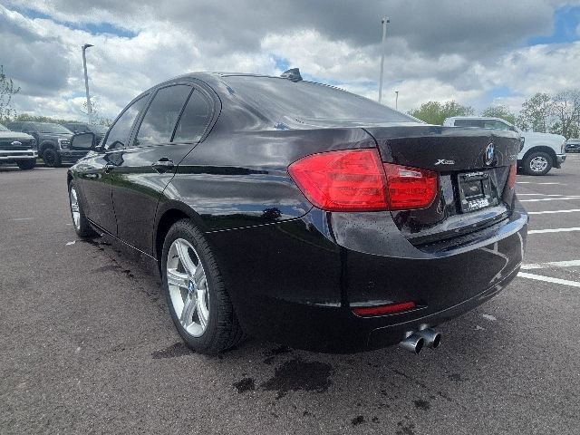 Used 2013 BMW 328i xDrive Sedan AWD/4WD image 12