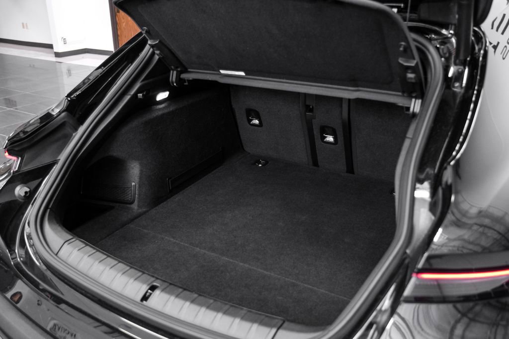 Used 2023 Porsche Taycan 4 Cross Turismo image 57