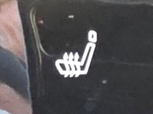 New 2026 Nissan Kicks SR w/ SR Premium Package image 12