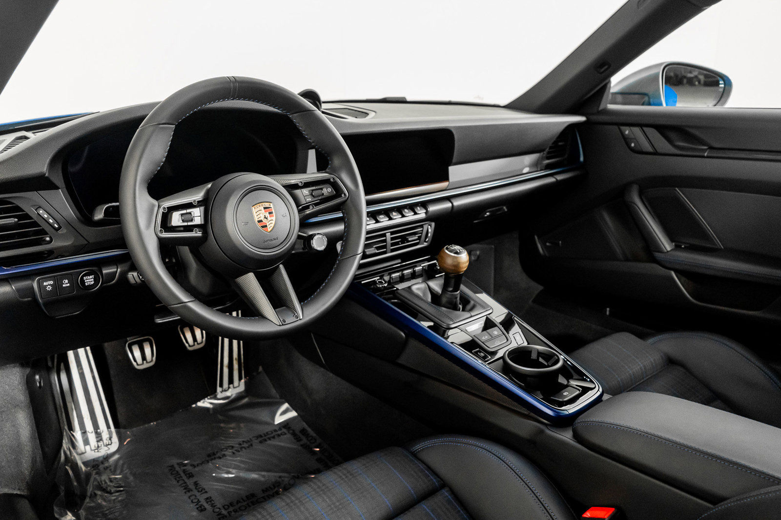 Used 2026 Porsche 911 Carrera T image 2