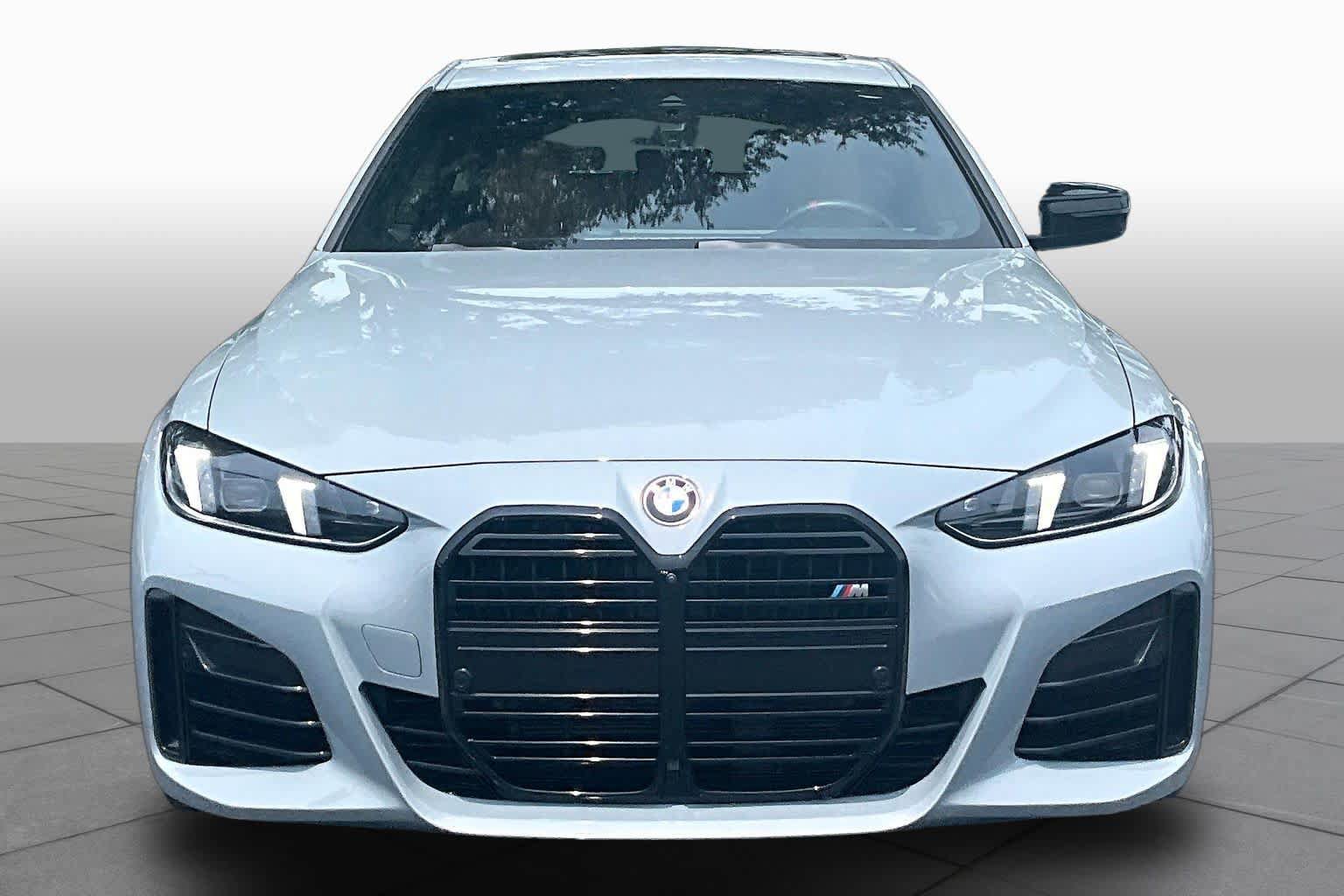 Used 2026 BMW M440i RWD image 4
