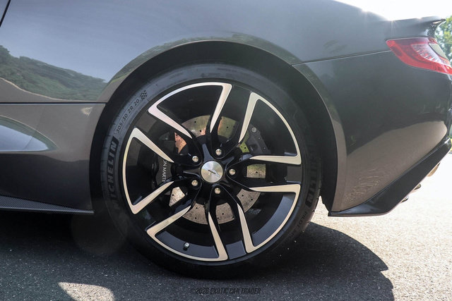 Used 2015 Aston Martin Vanquish Coupe RWD image 59