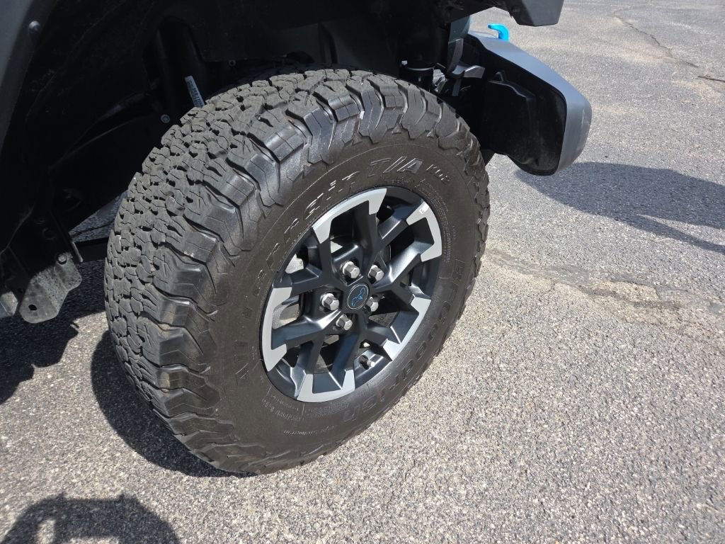 Used 2025 Jeep Wrangler Unlimited Rubicon 4xe image 9