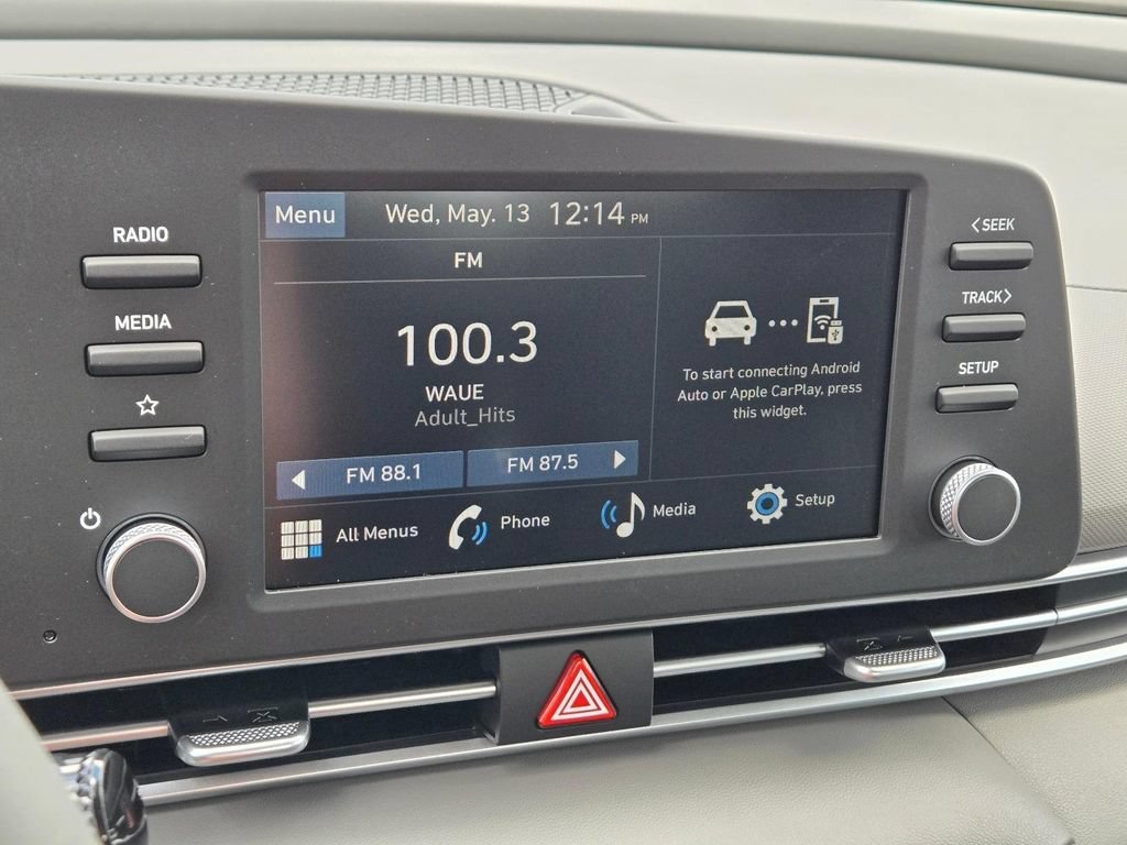 New 2026 Hyundai Elantra Sport FWD image 24