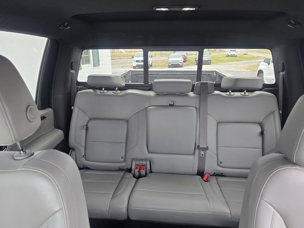 Used 2024 Chevrolet Silverado 2500 LT w/ Convenience Package image 16