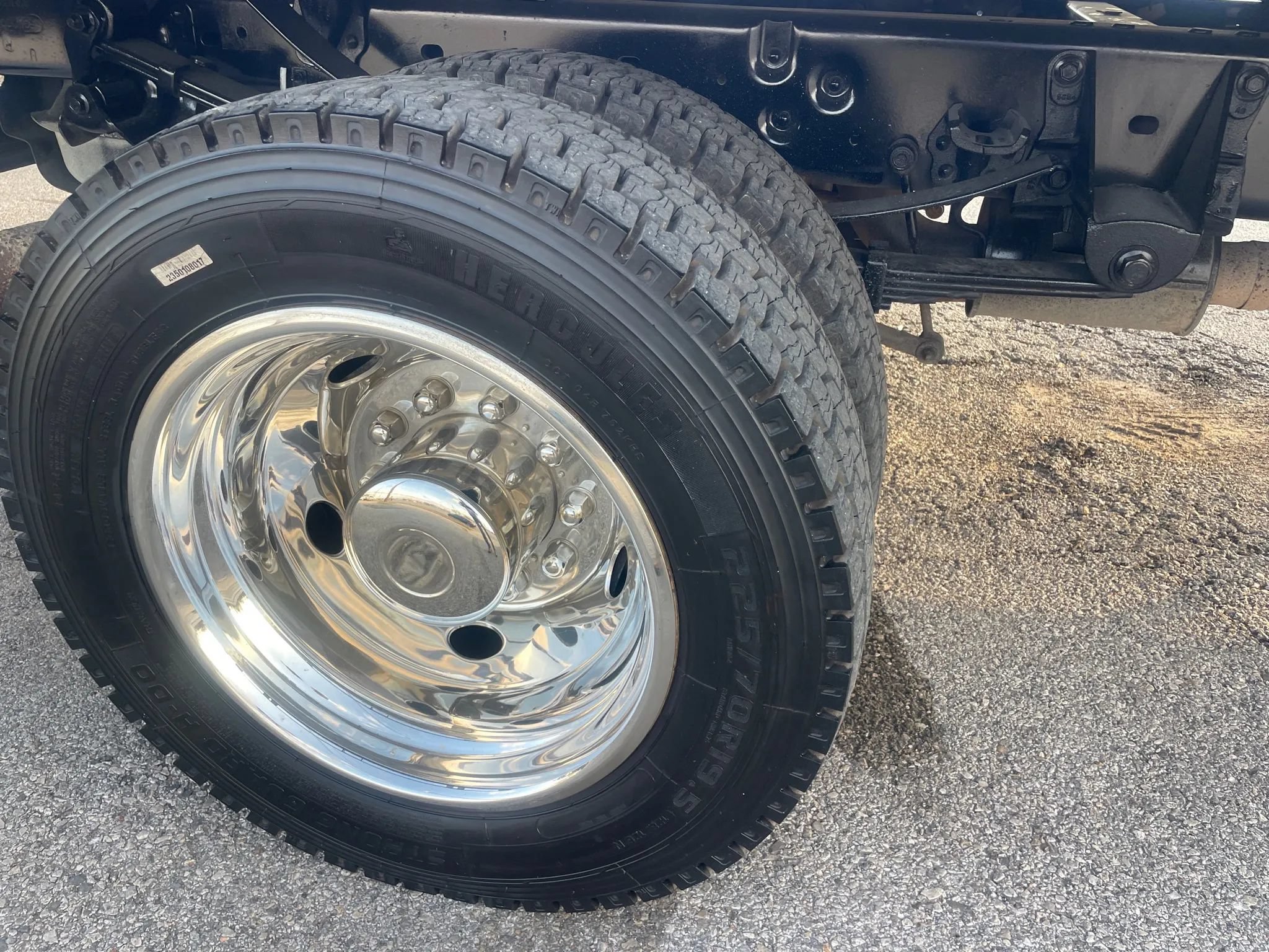 Used 2008 Ford F550 2WD Crew Cab Super Duty image 8