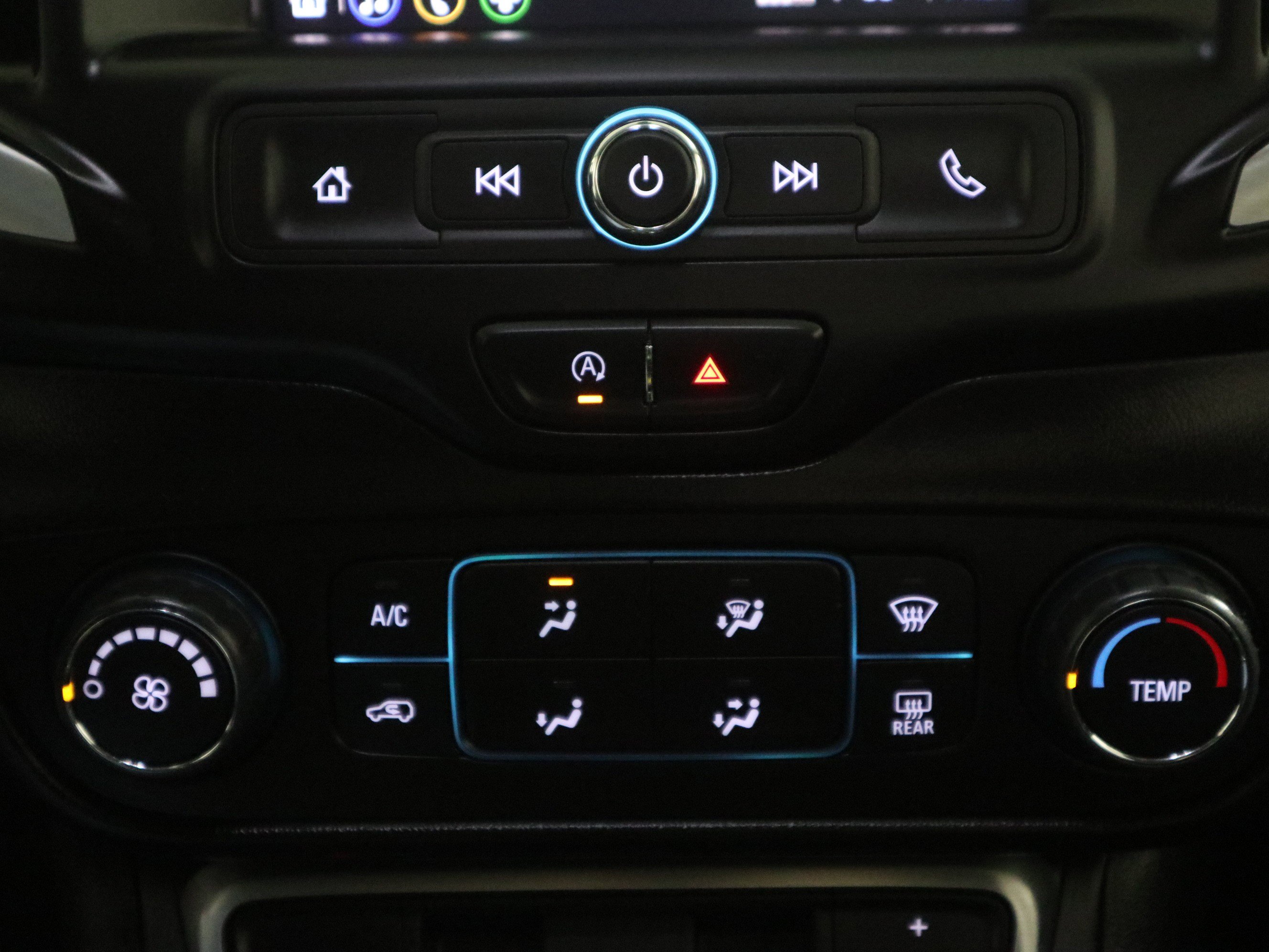 Used 2022 GMC Terrain SLE image 26