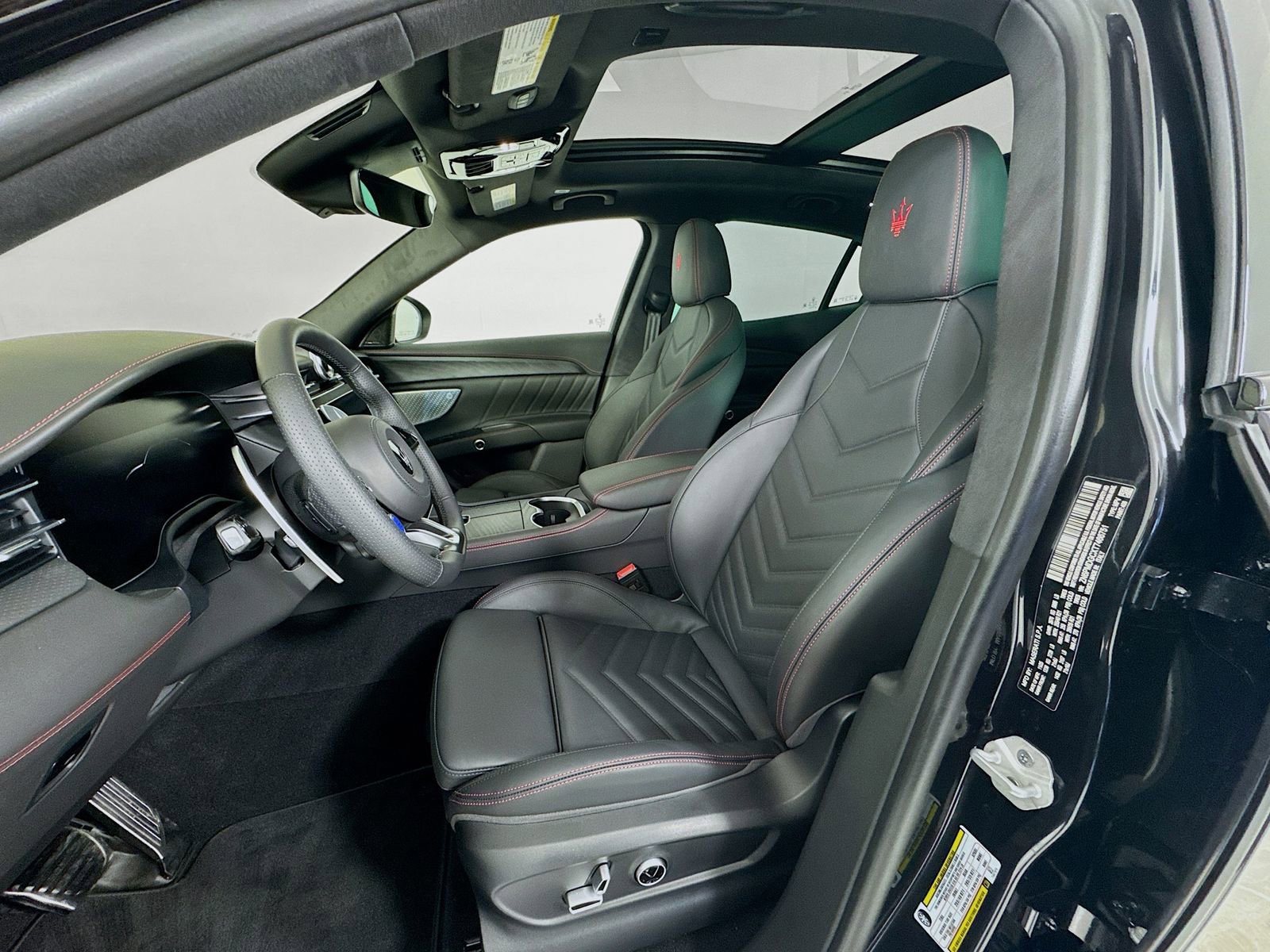 New 2026 Maserati Grecale Modena image 21