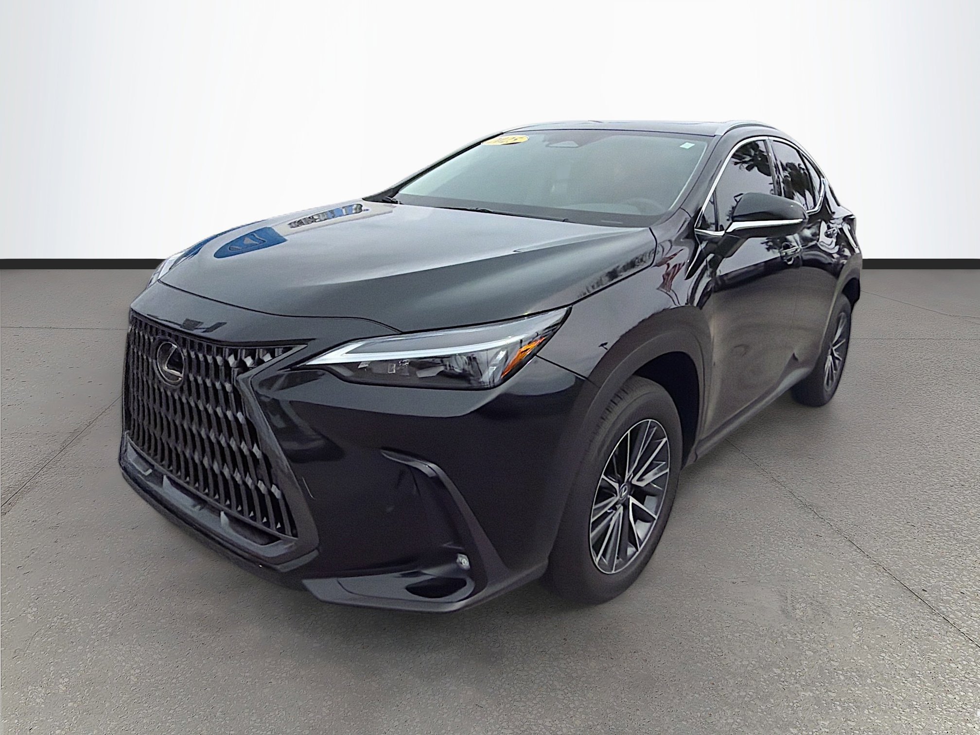 Used 2025 Lexus NX 250 FWD w/ Accessory Package (2T) image 8
