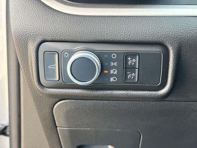 Used 2021 Ford Explorer XLT RWD image 27