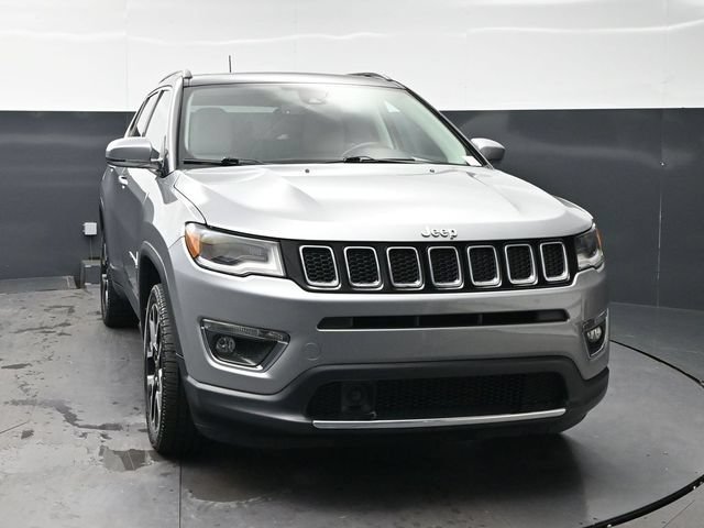 Used 2021 Jeep Compass Limited AWD/4WD image 2