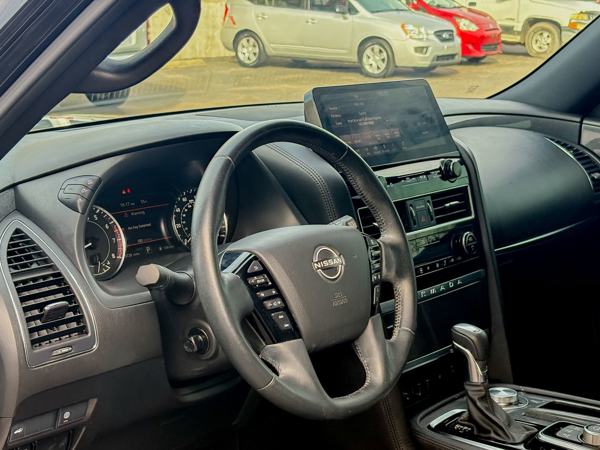 Used 2022 Nissan Armada SL w/ Midnight Edition Package image 4