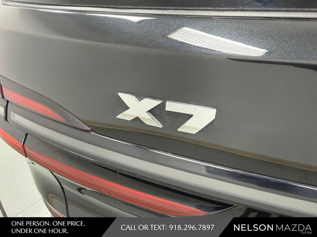 Used 2025 BMW X7 M60i AWD/4WD image 16