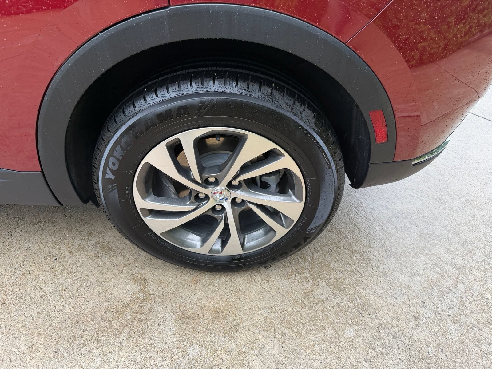Used 2023 Buick Envision Essence FWD image 36