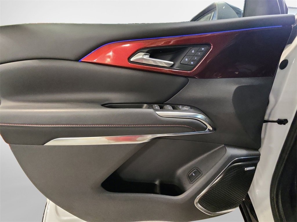 Certified 2024 Chevrolet Traverse RS w/ LPO, Floor Liner Package image 14