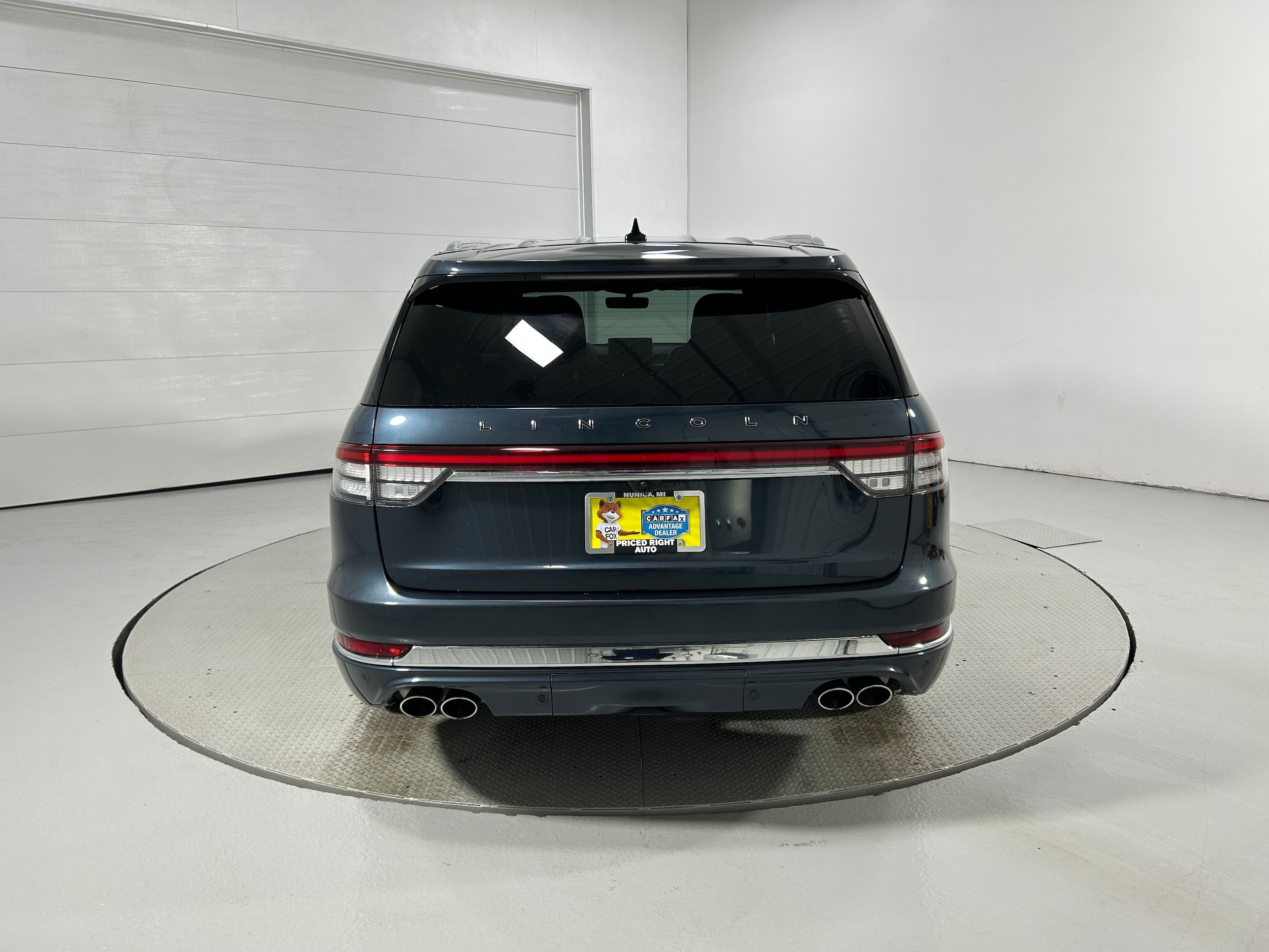 Used 2021 Lincoln Aviator Black Label w/ Dynamic Handling Package AWD/4WD image 34