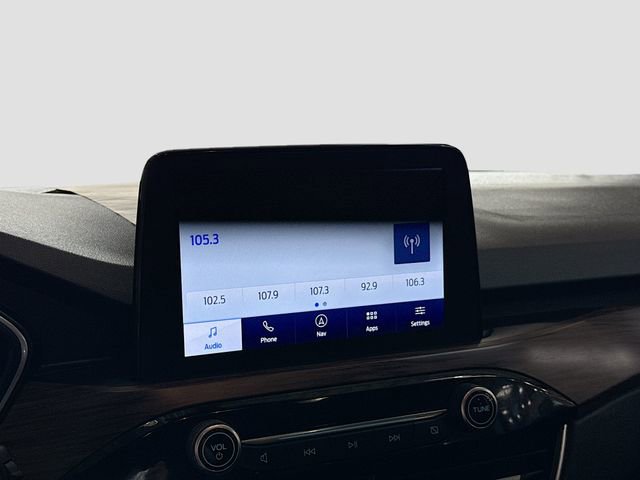 Used 2020 Ford Escape Titanium image 16