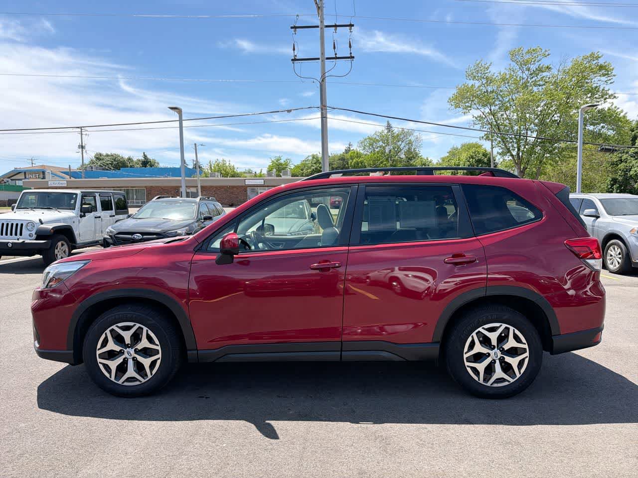 Certified 2021 Subaru Forester Premium AWD/4WD image 10