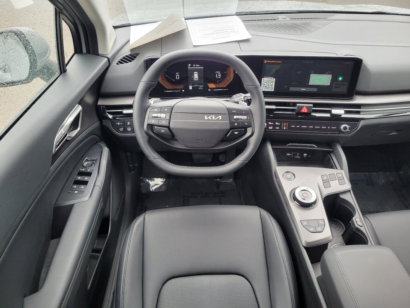 Used 2026 Kia Sportage EX w/ EX Panoramic Sunroof Package image 11