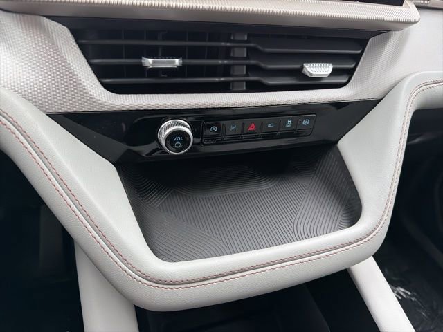 New 2026 Ford Explorer Active w/ Active Comfort Package image 21