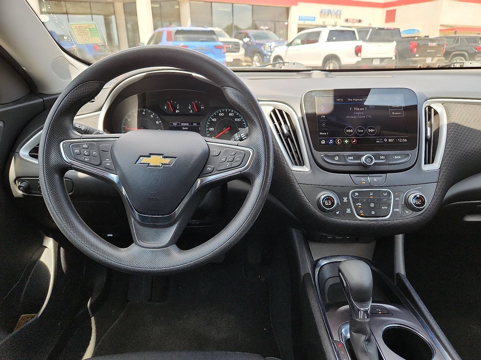 Used 2024 Chevrolet Malibu LT FWD image 12